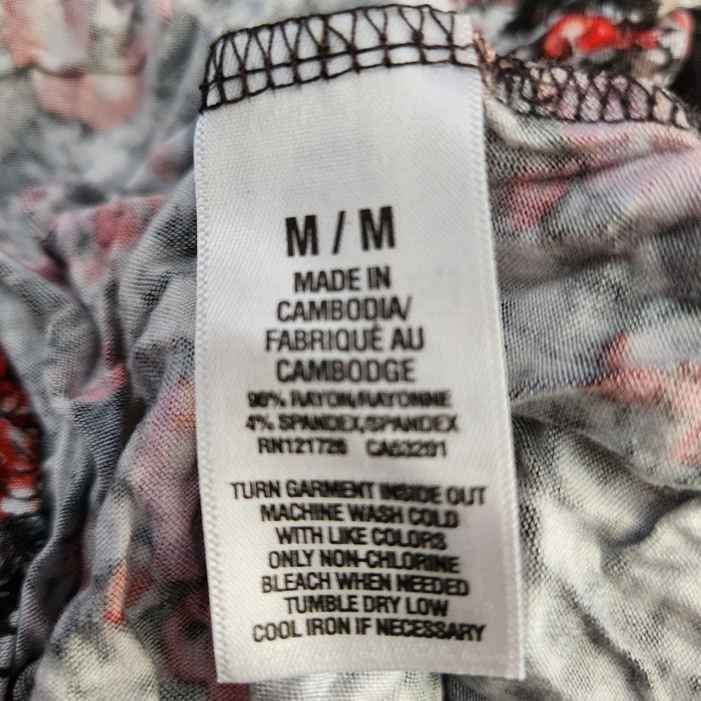 Shirt - Picture 2 of 6